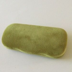 GUCCI CHARTREUSE VELVET SUNGLASSES CASE WITH CLEANING CLOTH